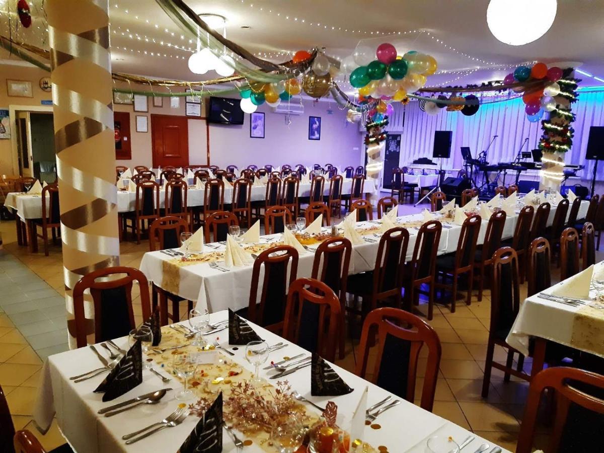 Hotel Imperial Gyogyszallo Es Gyogyfurdo Кишкьорьош Екстериор снимка
